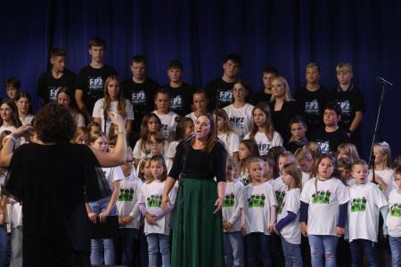 60 LET OŠ CERKNICA 78 FOTO LJUBO VUKELIČ